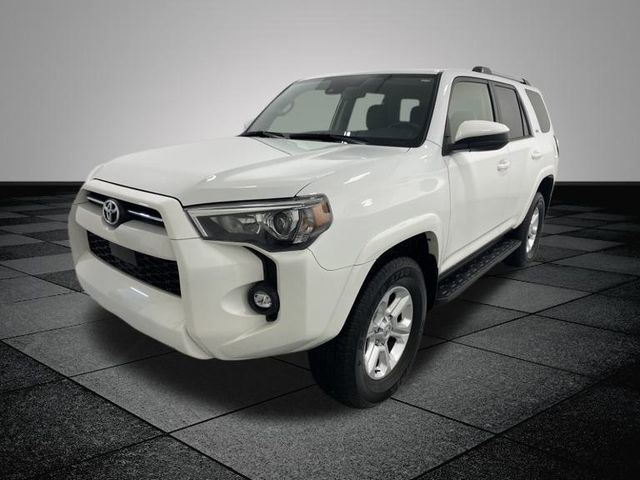 2024 Toyota 4Runner SR5 photo 3