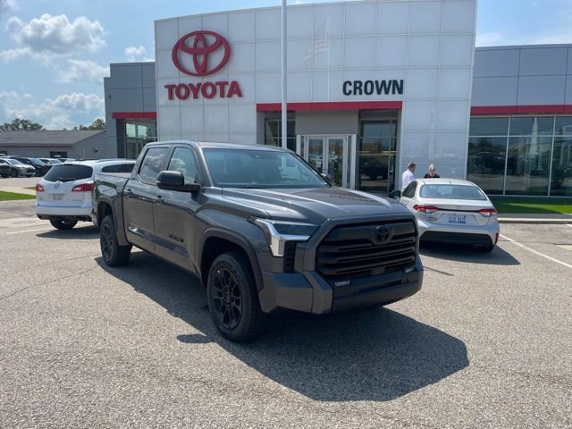 2026 Toyota Tundra SR5 SR5 CREWMAX 5.5