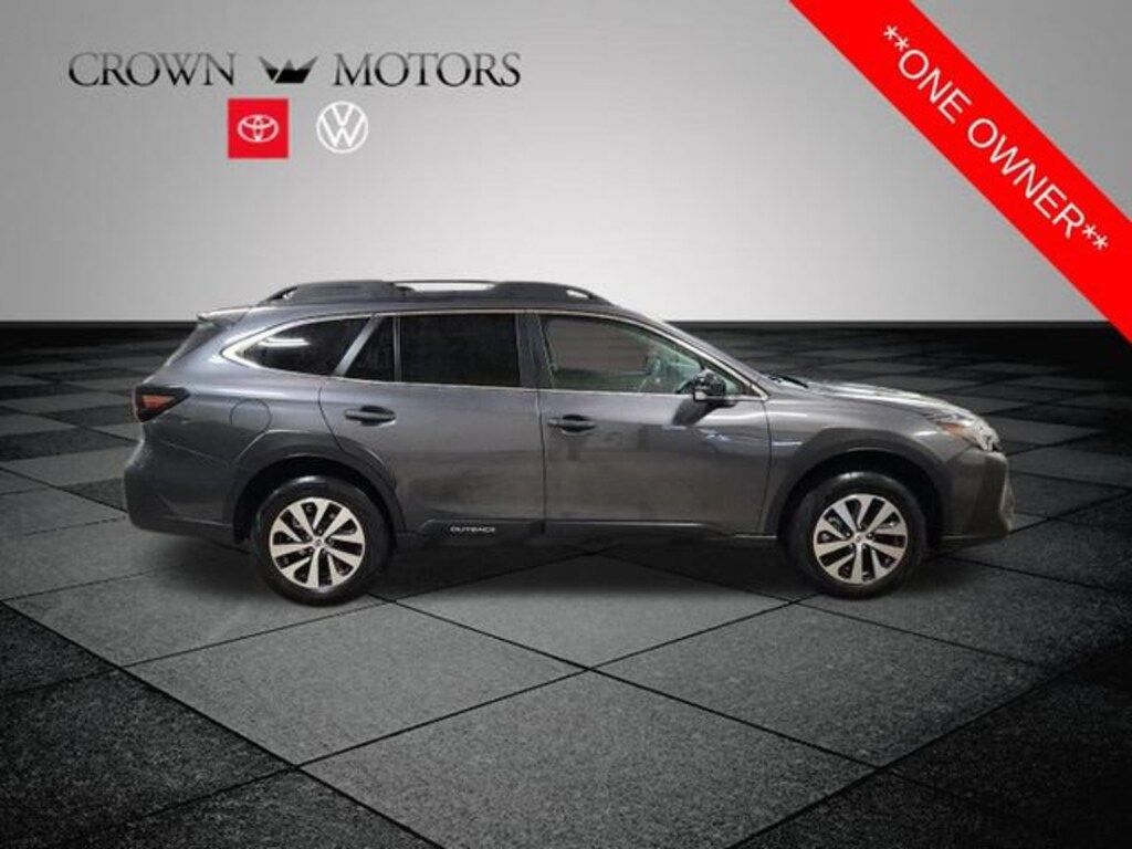 Used 2025 Subaru Outback Premium SUV