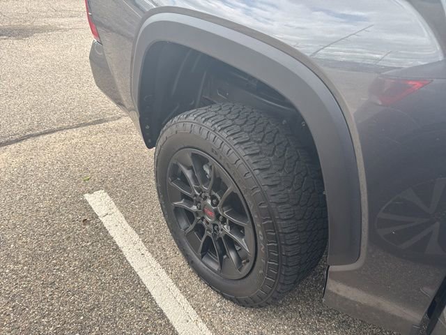 2023 Toyota Tundra SR5 photo 2