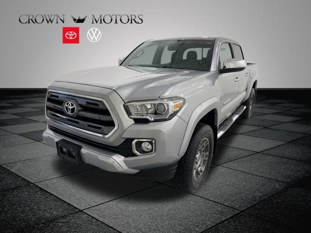 2016 Toyota Tacoma Limited photo 3