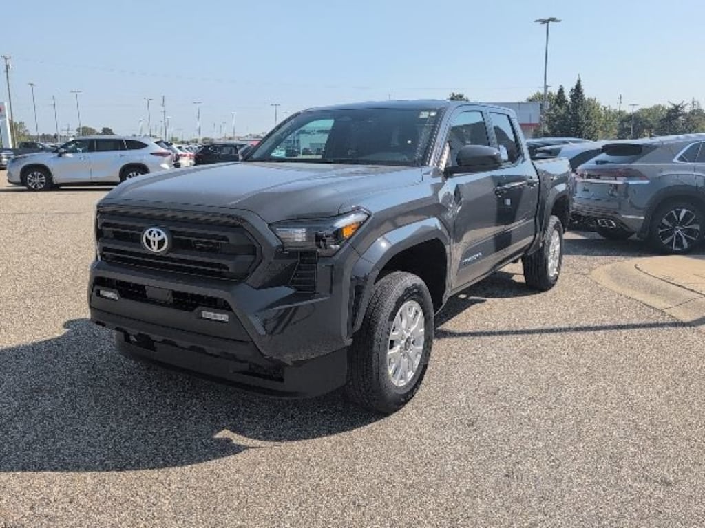 New 2025 Toyota Tacoma SR5 4X4 DOUBLE CAB