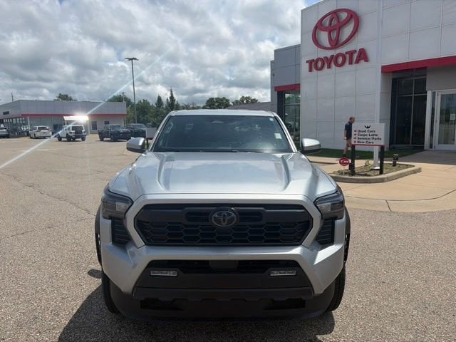 2026 Toyota Tacoma TRD Off Road - Photo 2