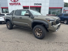 2025 Toyota Tacoma i-FORCE MAX Trailhunter 4X4 DOUBLE CAB HV