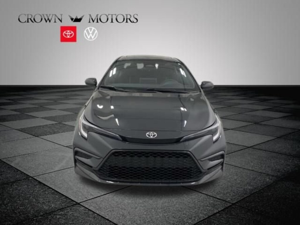 Used 2025 Toyota Corolla SE Sedan