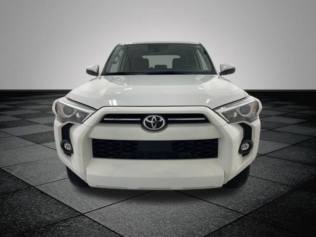 2024 Toyota 4Runner SR5 photo 2