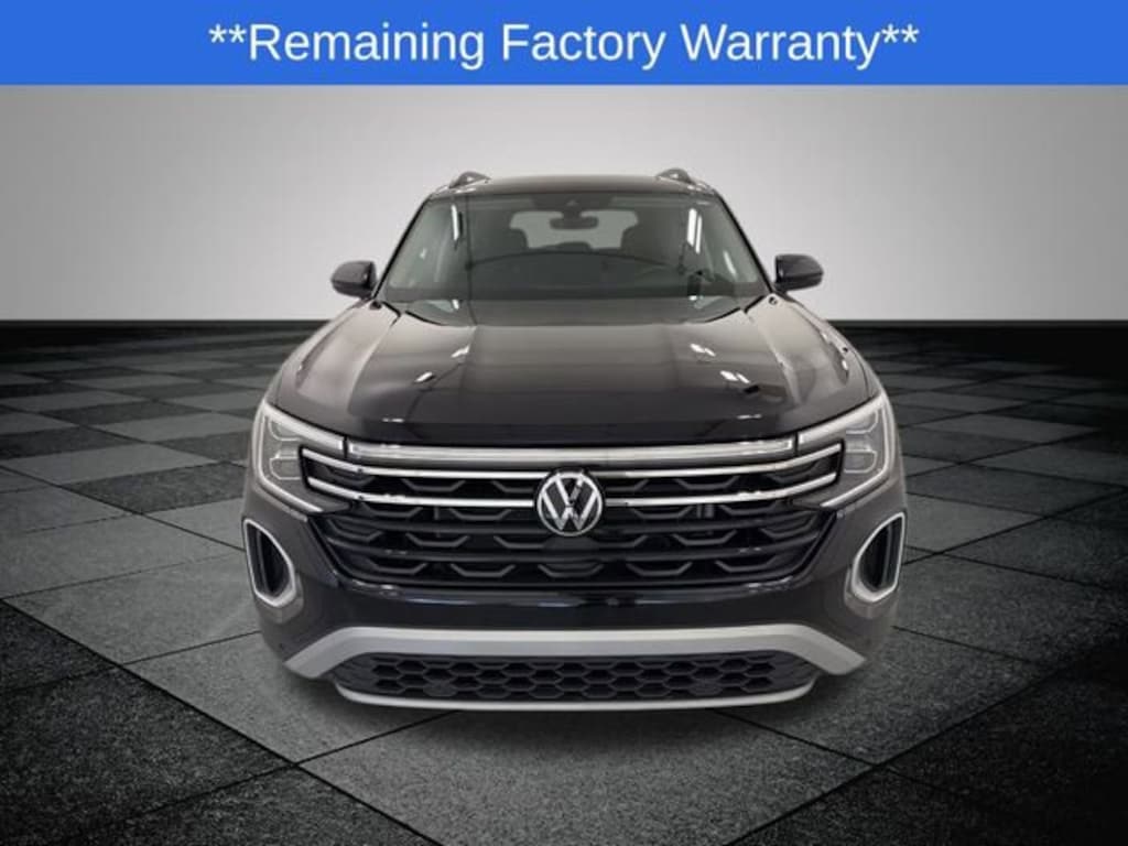 Used 2025 Volkswagen Atlas 2.0T Peak Edition SUV