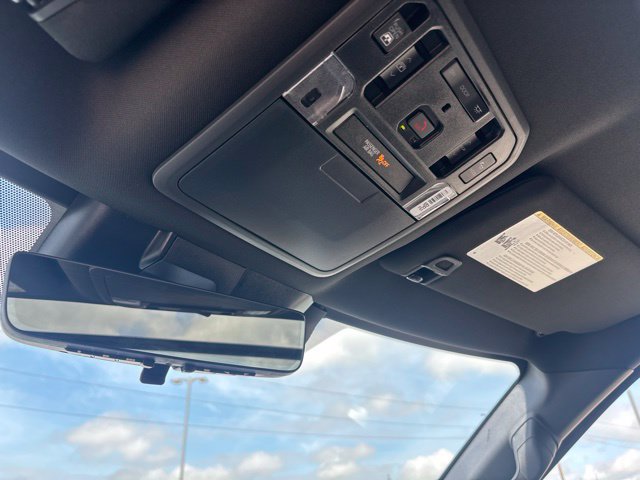 2026 Toyota Tundra Platinum - Photo 8