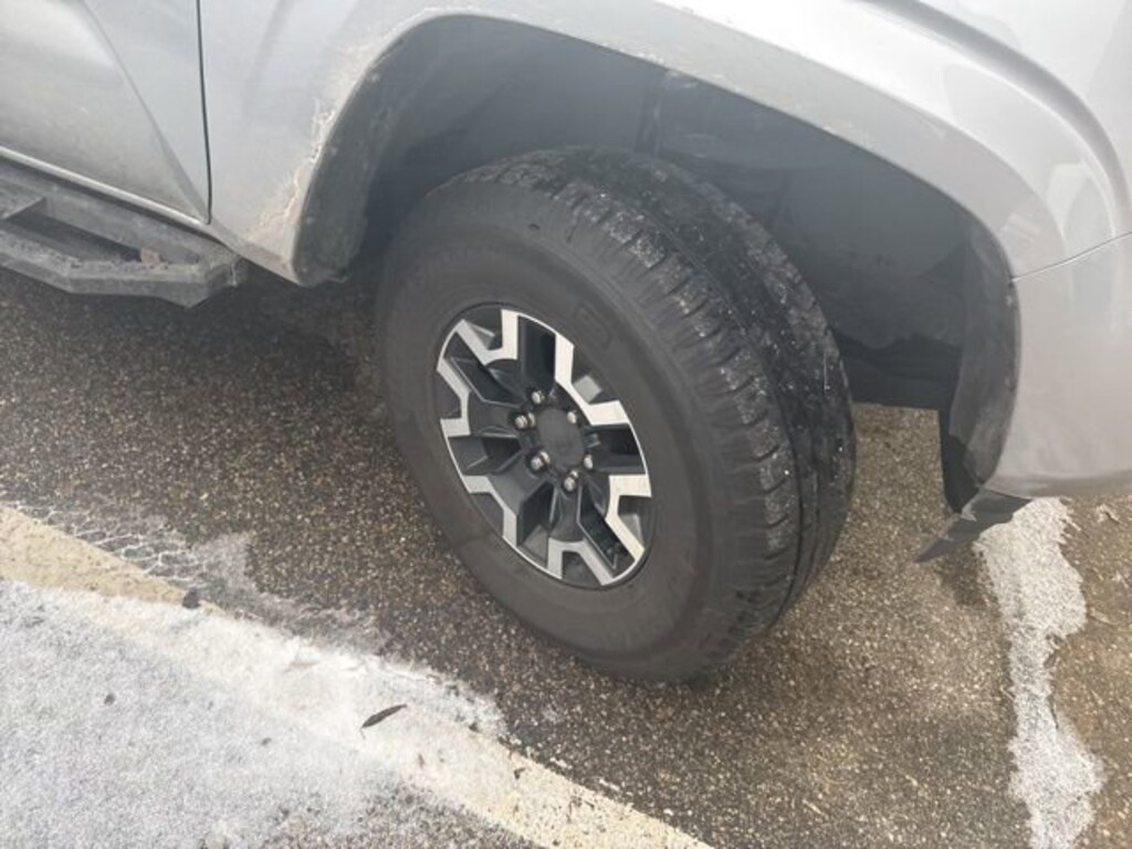 Used 2021 Toyota Tacoma SR5 Truck Double Cab