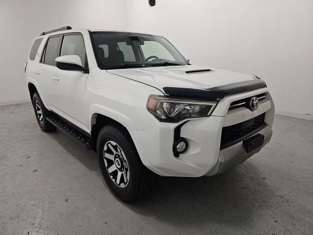 2020 Toyota 4Runner Off-Road 4WD V6's photo