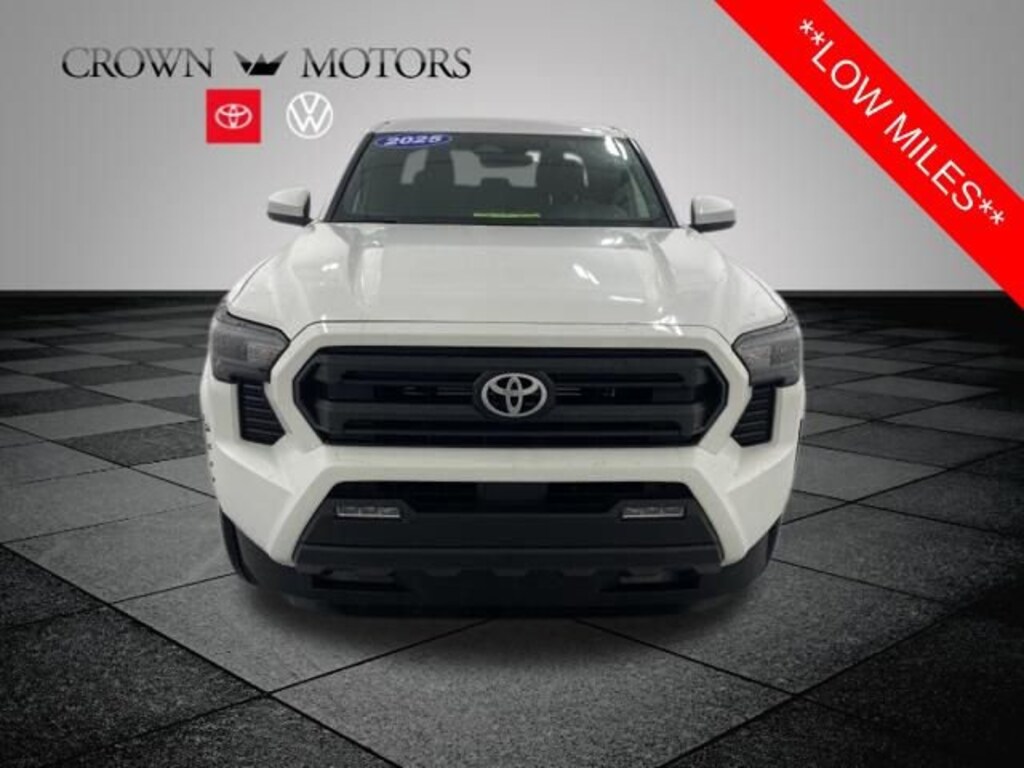 Used 2025 Toyota Tacoma SR5 Truck Double Cab
