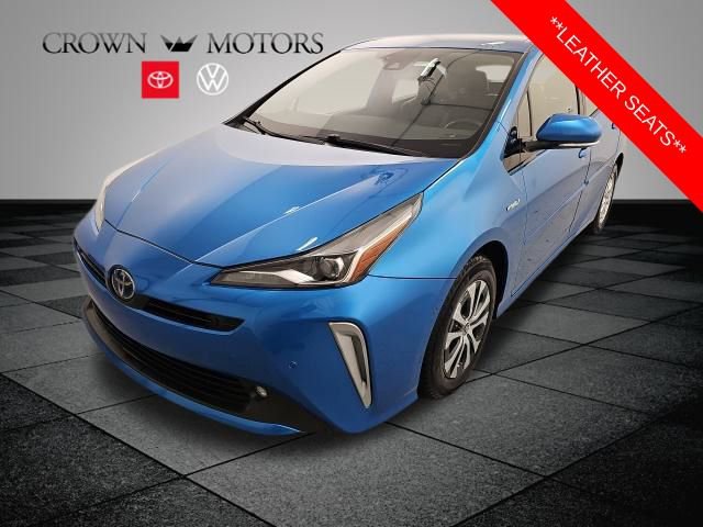 2019 Toyota Prius XLE AWD-e photo 3