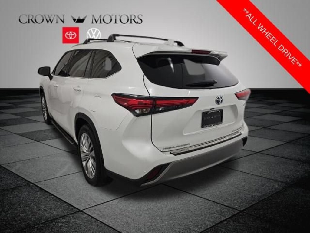 Used 2023 Toyota Highlander Hybrid Platinum SUV