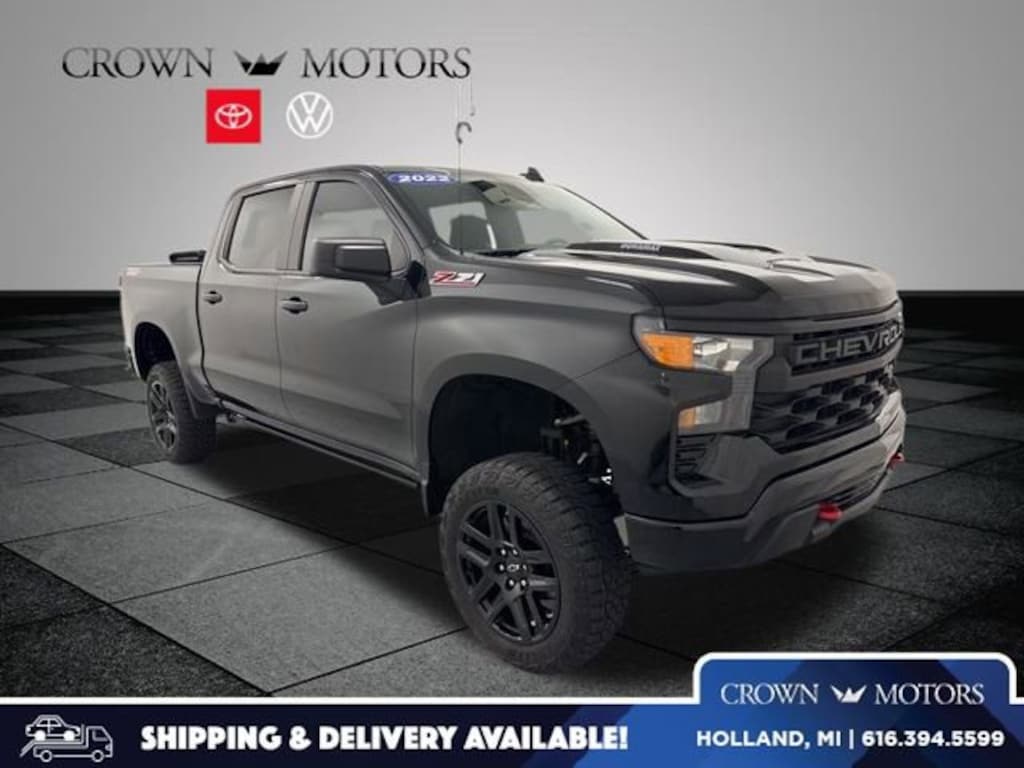 Used 2022 Chevrolet Silverado 1500 Custom Trail Boss Truck Crew Cab