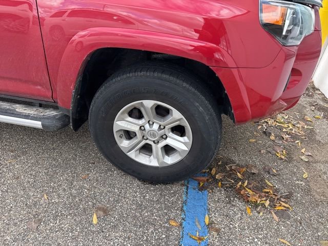 2019 Toyota 4Runner SR5 Premium photo 2