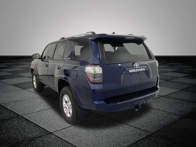 2024 Toyota 4Runner SR5 Premium photo 2