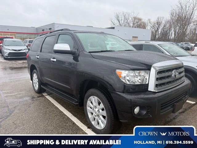 2016 Toyota Sequoia Platinum's photo