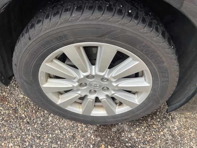 2017 Toyota Sienna LE photo 4