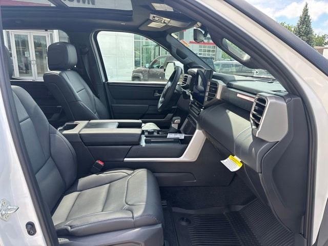 2026 Toyota Tundra Platinum - Photo 21