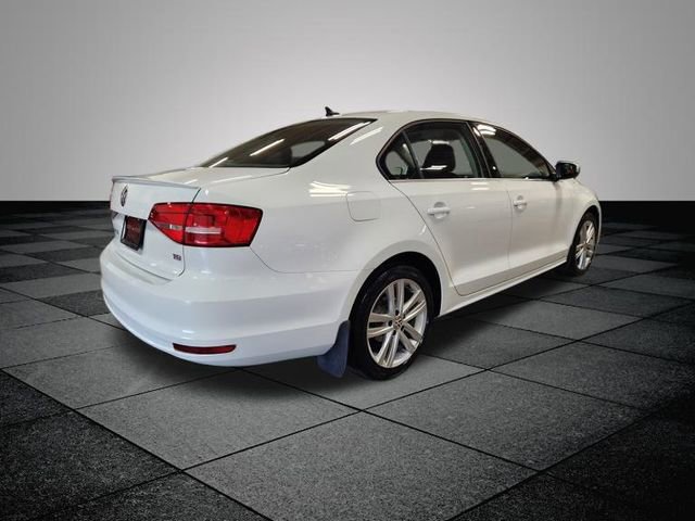 2015 Volkswagen Jetta 1.8T SEL photo 2