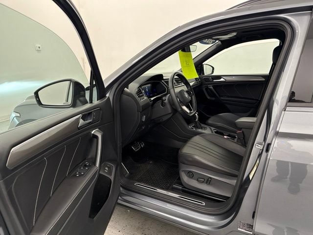 2024 Volkswagen Tiguan SE R-LINE BLACK - Photo 8