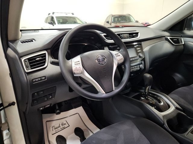 2016 Nissan Rogue SV - Photo 13