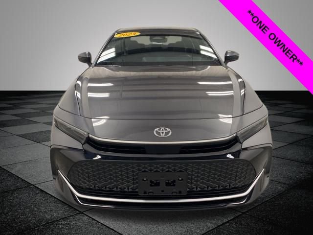 2023 Toyota Crown XLE photo 2