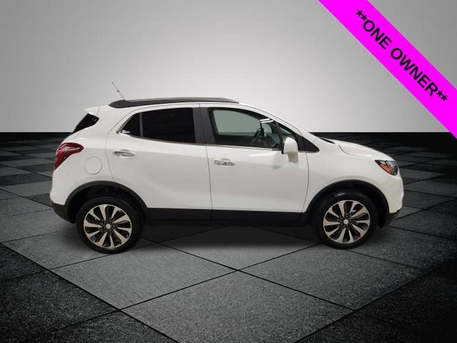 2022 Buick Encore Preferred photo 2