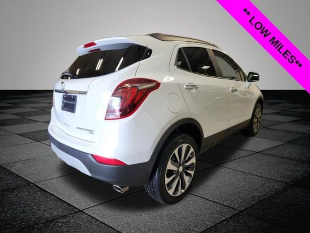 Used 2022 Buick Encore Preferred SUV