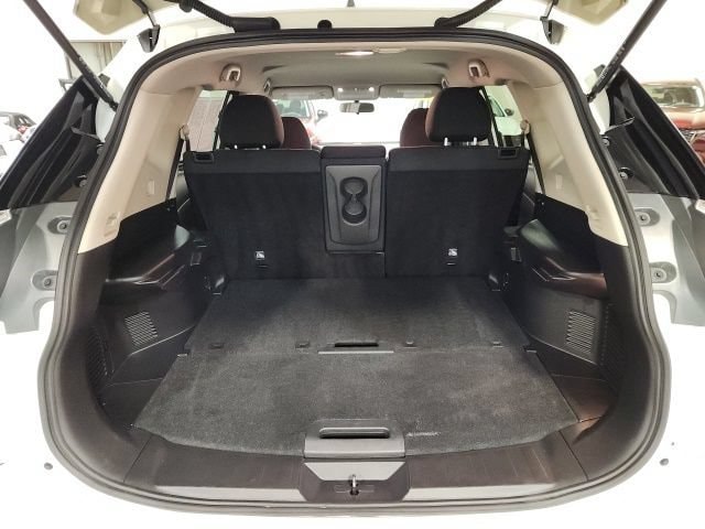 2016 Nissan Rogue SV - Photo 26
