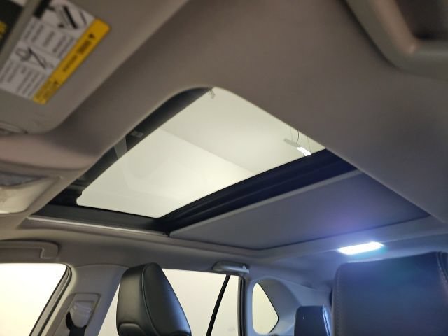 2020 Toyota RAV4 Limited - Photo 29