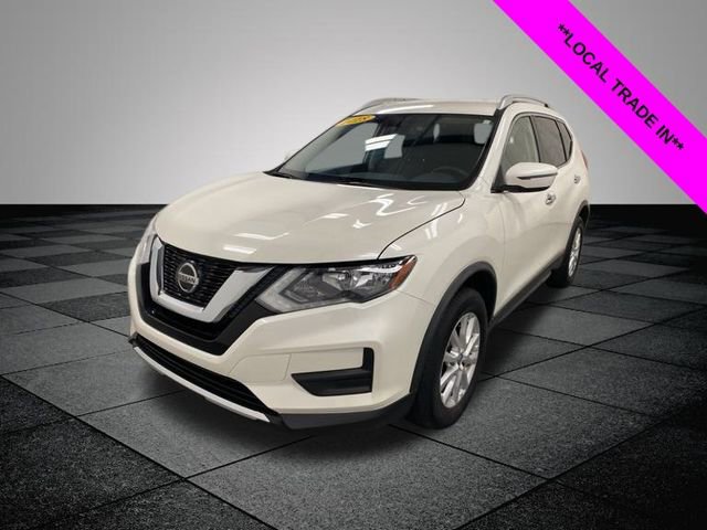 2018 Nissan Rogue SV photo 3