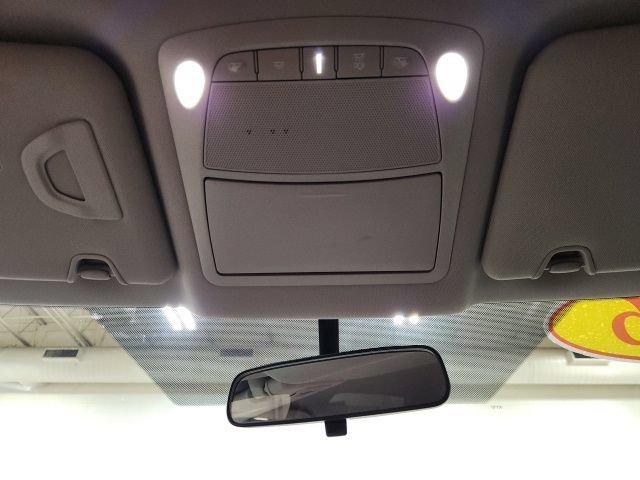 2016 Nissan Rogue SV - Photo 18