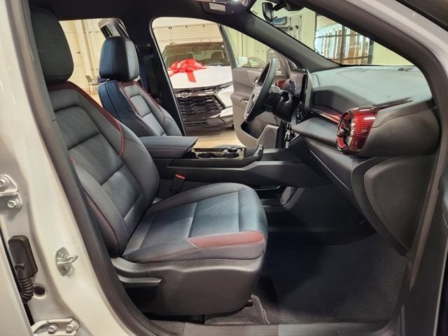2025 Chevrolet Equinox RS - Photo 33
