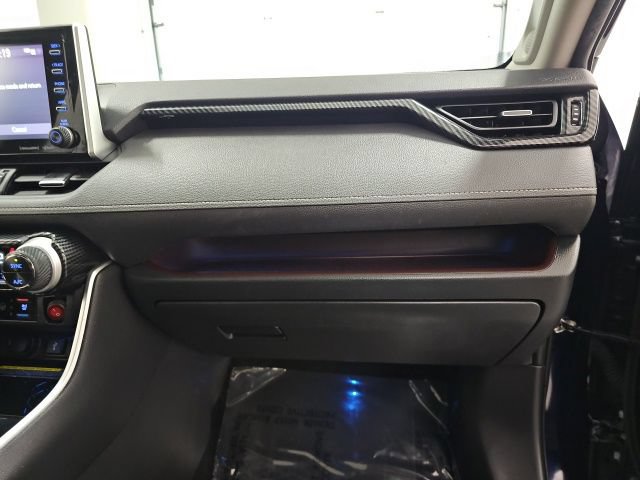 2020 Toyota RAV4 Limited - Photo 39