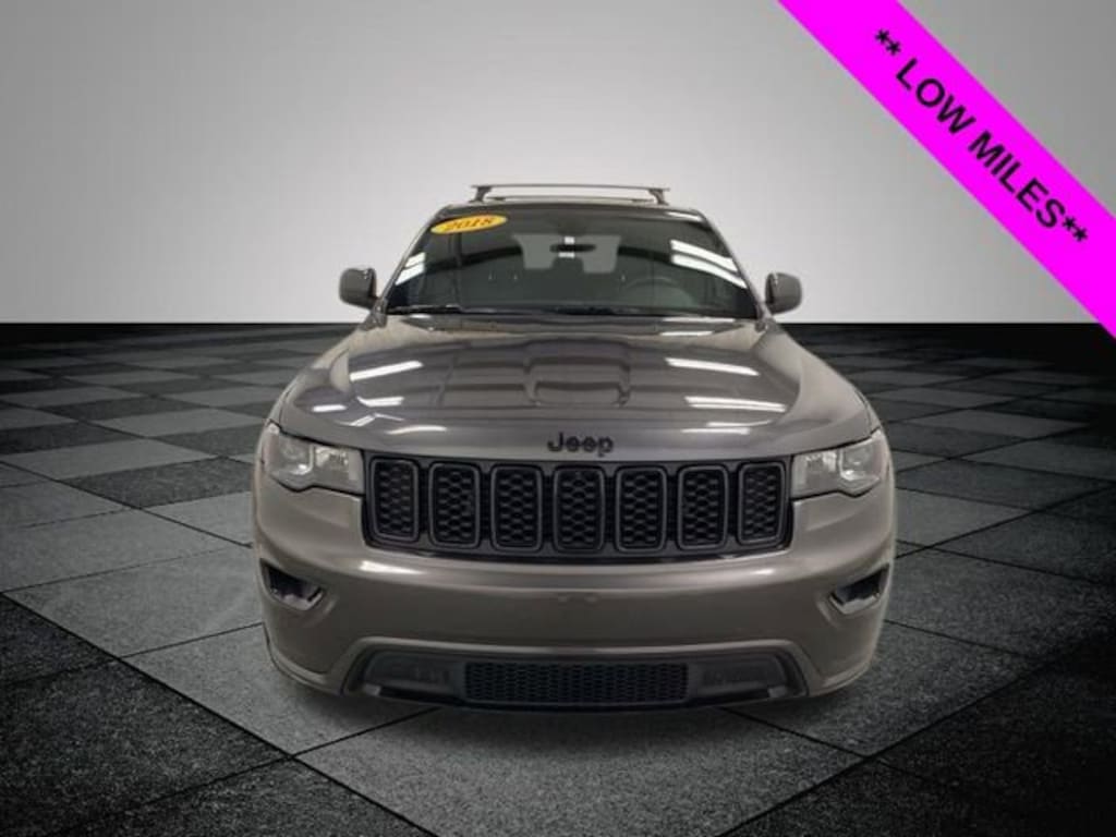 Used 2018 Jeep Grand Cherokee Laredo 4x4 SUV