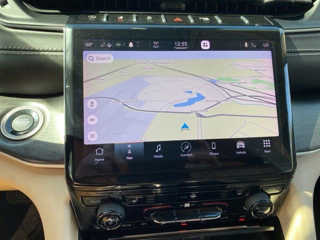 2021 Jeep Grand Cherokee Limited photo 2