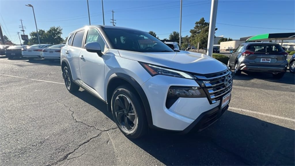 New 2026 Nissan Rogue SV SUV