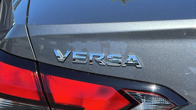 2025 Nissan Versa Sedan SV - Photo 11