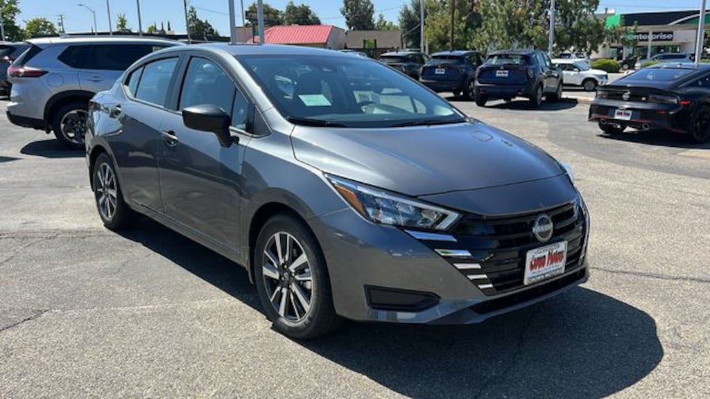 New 2025 Nissan Versa 1.6 S Sedan