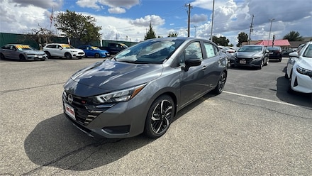 2025 Nissan Versa 1.6 SR Sedan