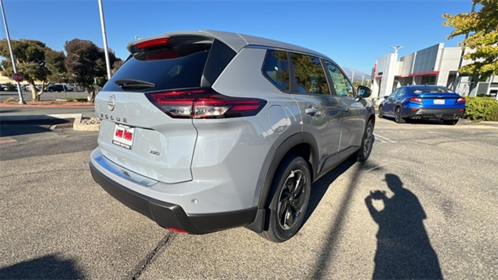 New 2026 Nissan Rogue SV SUV