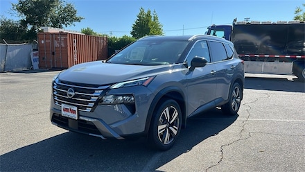 2025 Nissan Rogue SL SUV