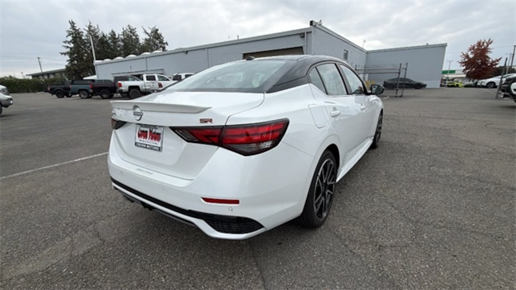 New 2025 Nissan Sentra SR Sedan