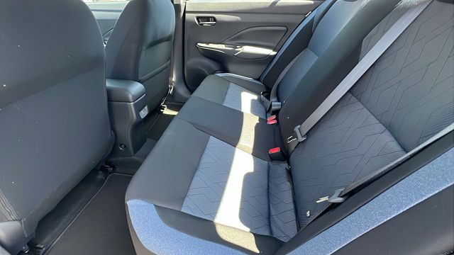 2025 Nissan Versa Sedan SV - Photo 15
