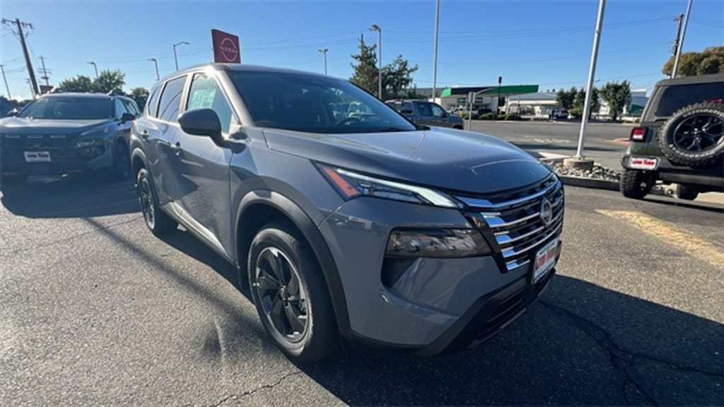 New 2026 Nissan Rogue SV SUV