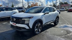 2025 Nissan Kicks SR SUV