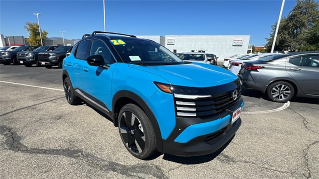 New 2026 Nissan Kicks SR SUV