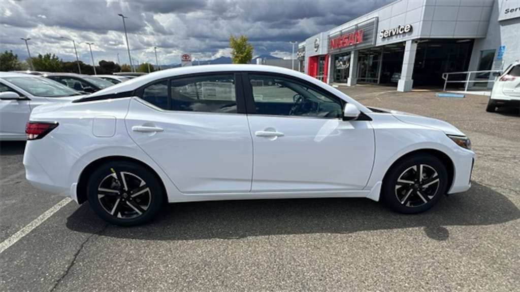 New 2025 Nissan Sentra SV Sedan