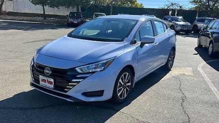 2025 Nissan Versa 1.6 SV Sedan